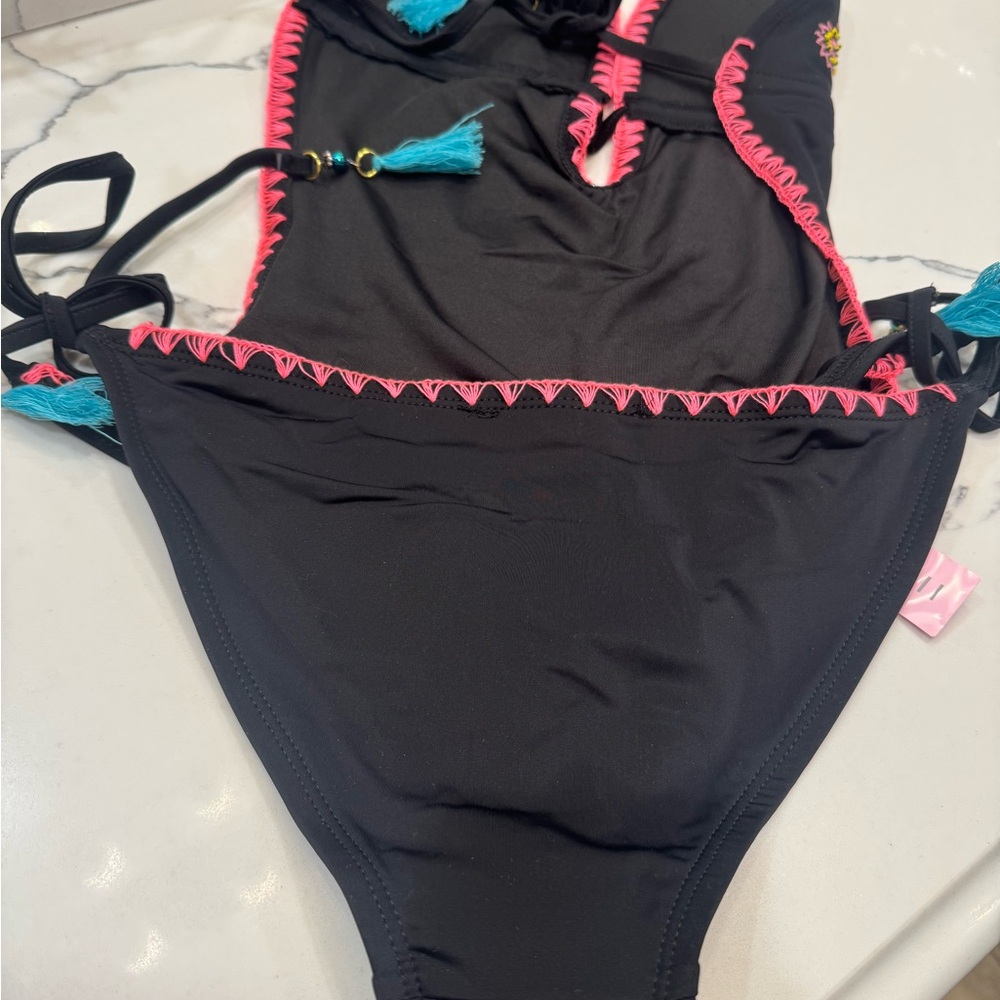 Black and Pink Embroidered One Piece Swimsuit  NWT - Picture 5 of 5